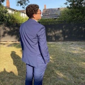 Meet your Posher, Dante